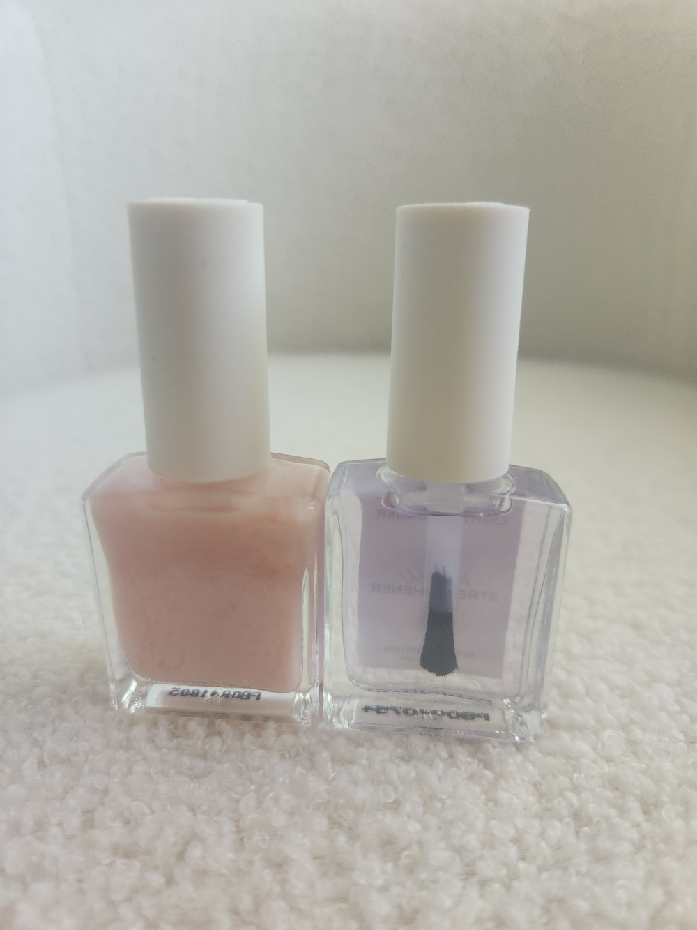 Lights Lacquer Nail Duo - Magic Strenghtener & Nourishing Elixir - Picture 4 of 7